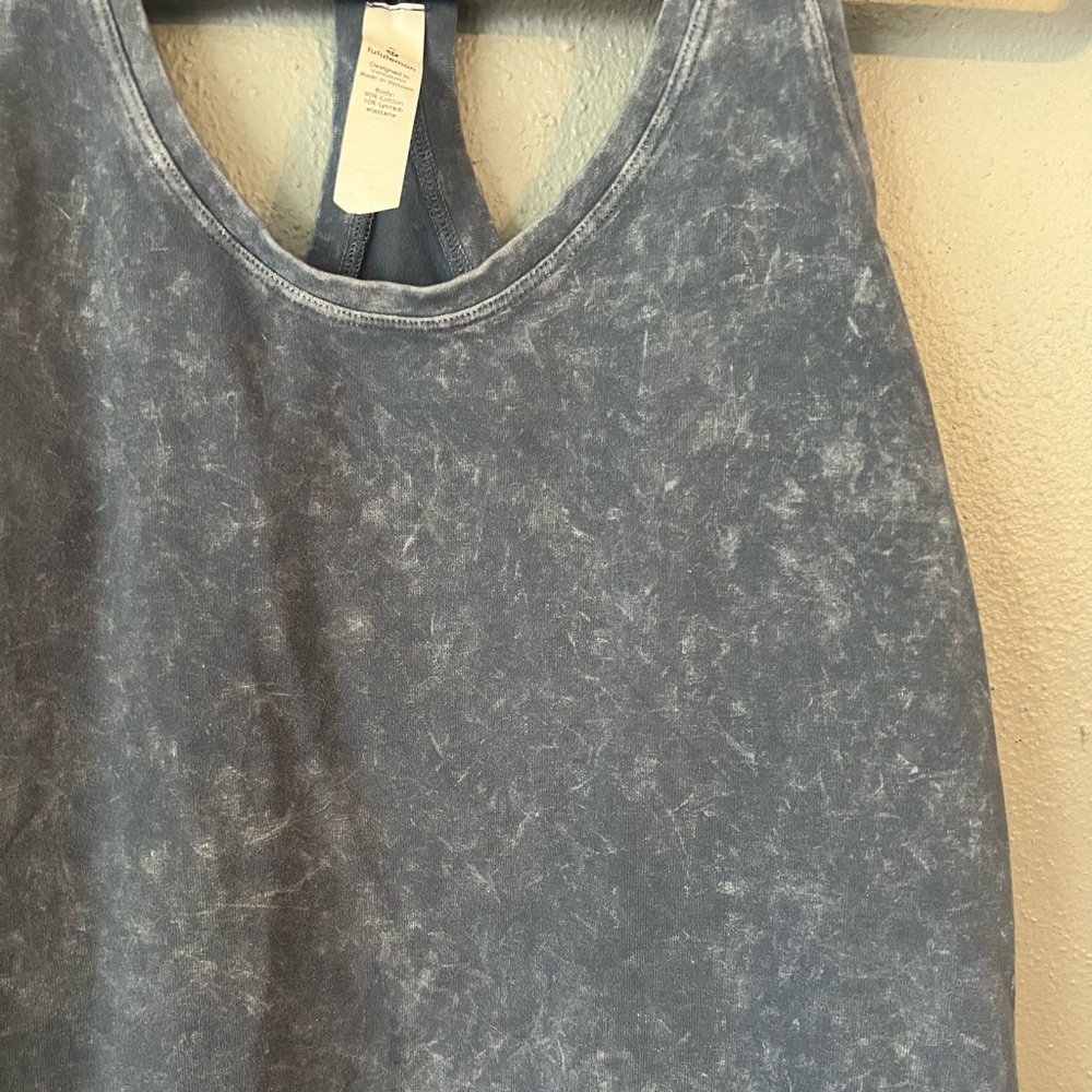 Lululemon Cool Racerback II *Dye
Washed Ink Blue - Picture 7 of 8
